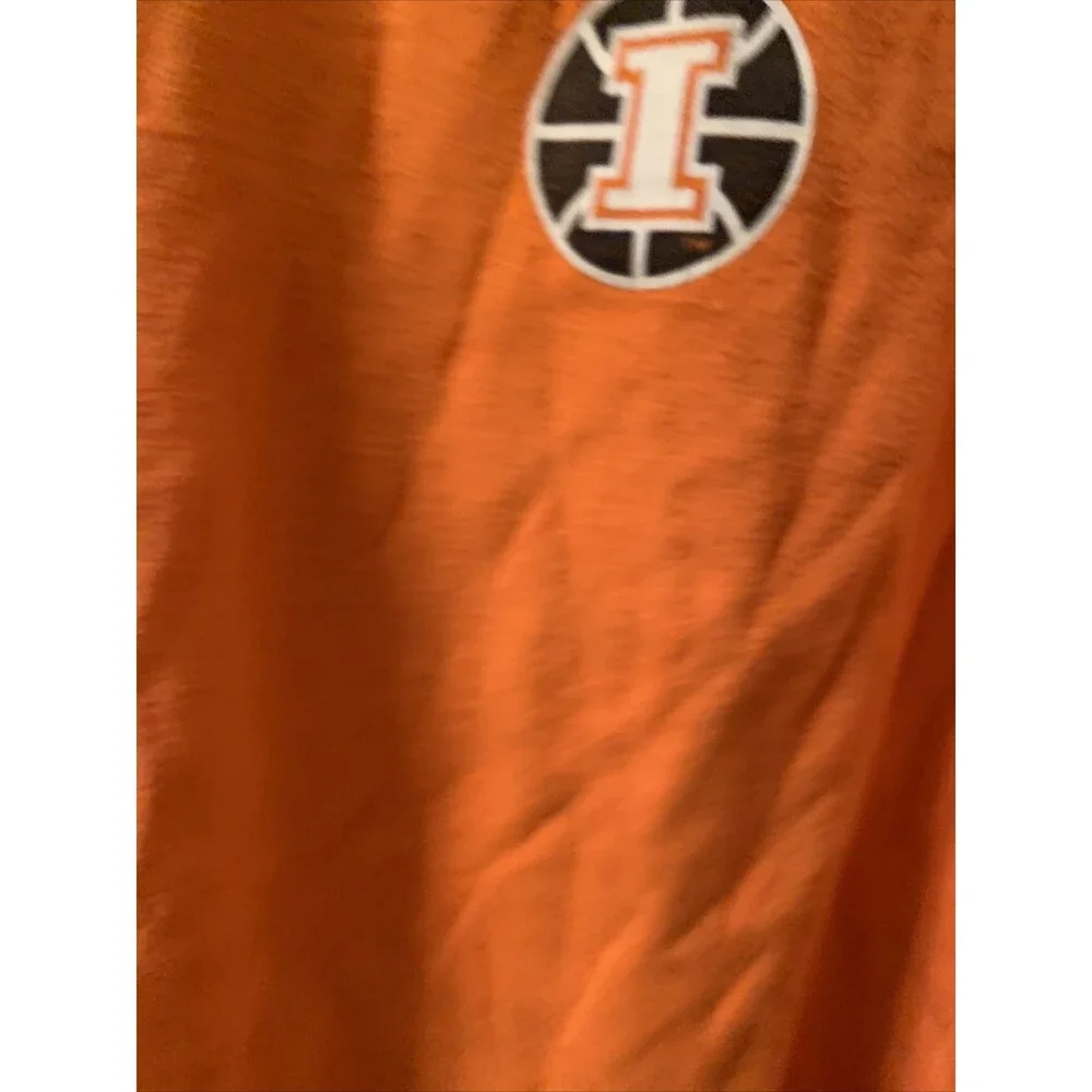 Vintage Nike Boys Sizee Large T-Shirt Illinois Basketball Short Sleeve Shirt